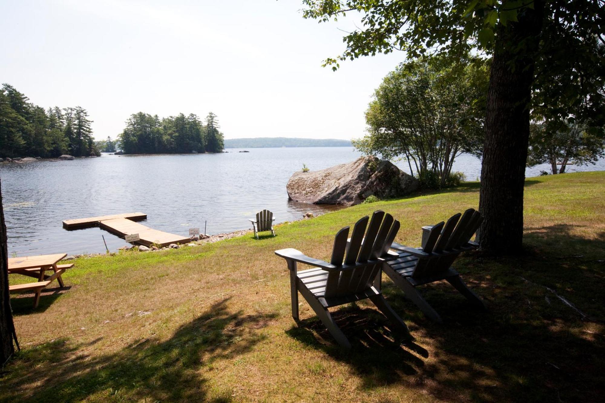Alamoosook Lakeside Inn Orland Buitenkant foto
